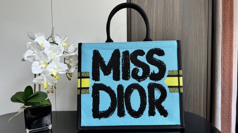 chr1st1an D10r shopping bags